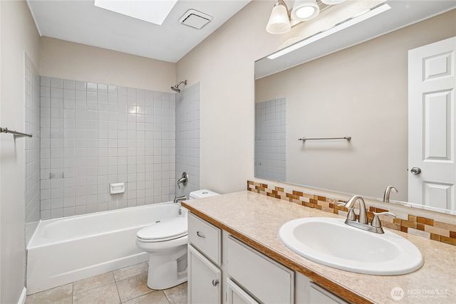 11641 NE 95th Street, Kirkland, WA 98033