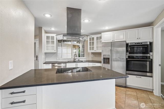 11641 NE 95th Street, Kirkland, WA 98033