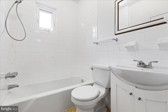 3 WILLOW ST, Princeton, NJ 08542