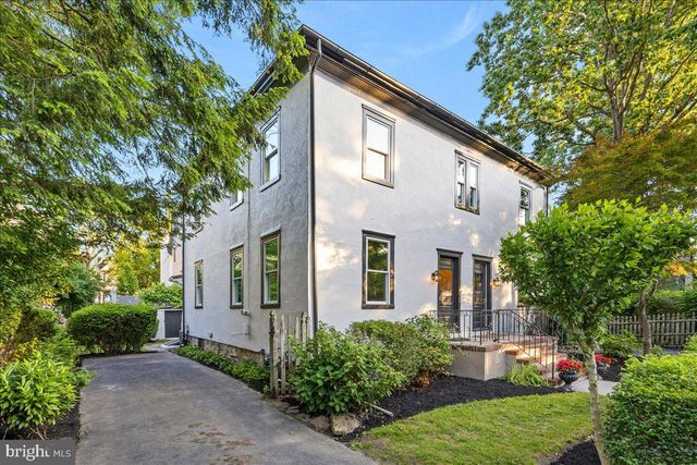 3 WILLOW ST, Princeton, NJ 08542