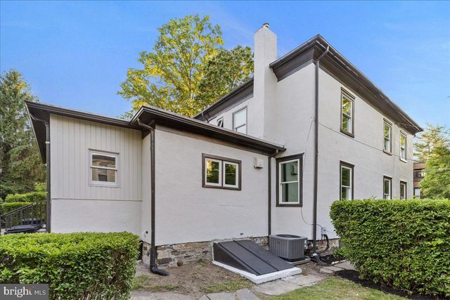 3 WILLOW ST, Princeton, NJ 08542