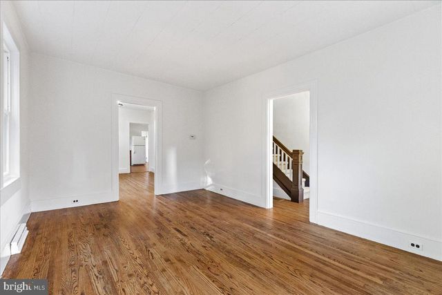 3 WILLOW ST, Princeton, NJ 08542