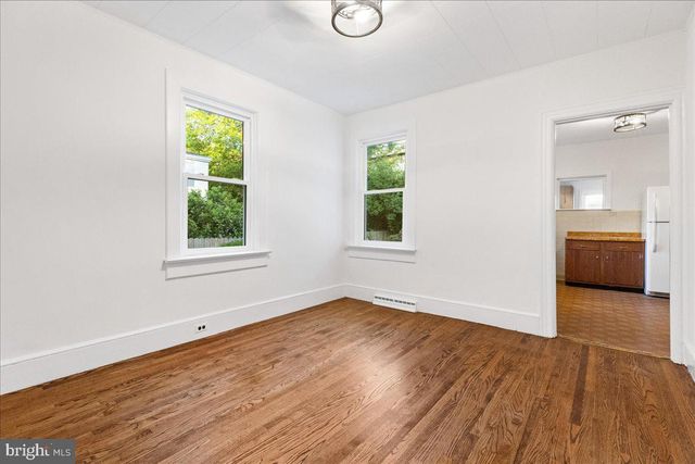 3 WILLOW ST, Princeton, NJ 08542
