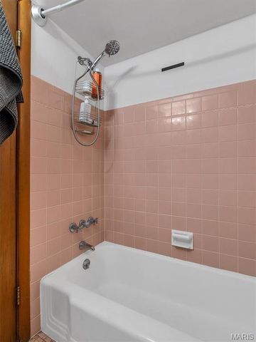 2830 59th Street, St Louis, MO 63139