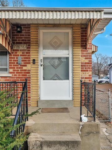 2830 59th Street, St Louis, MO 63139