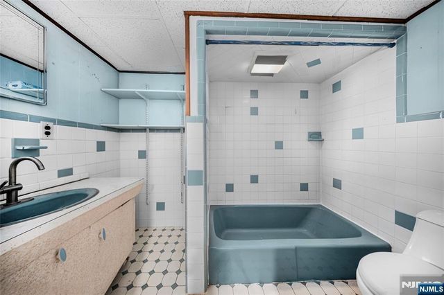928 Belmont Avenue, North Haledon, NJ 07508