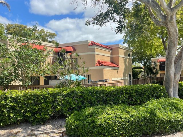8189 Thames Boulevard D, Boca Raton, FL 33433