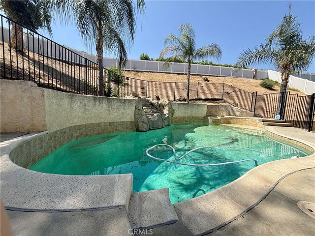 27577 Echo Canyon Court, Corona, CA 92883