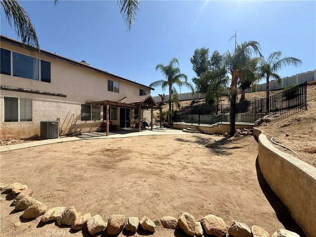 27577 Echo Canyon Court, Corona, CA 92883