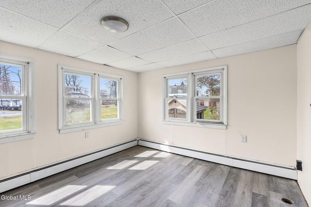 246 E Campbell Road, Rotterdam, NY 12303