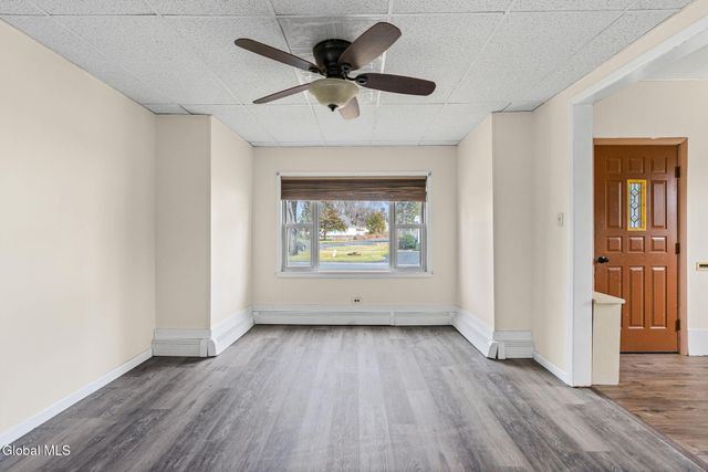 246 E Campbell Road, Rotterdam, NY 12303