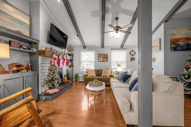 1136 Bay Meadows Drive, Lexington, KY 40514