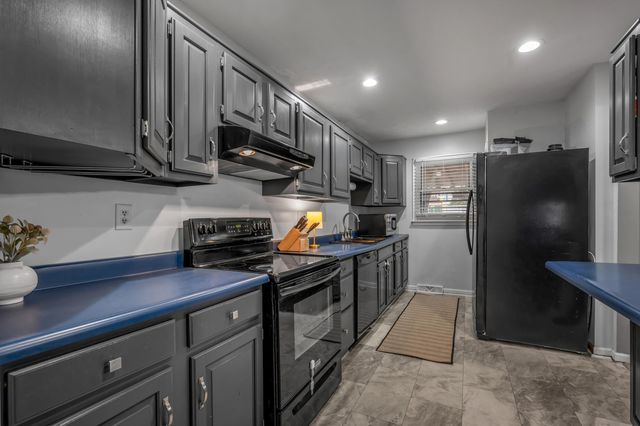 1136 Bay Meadows Drive, Lexington, KY 40514