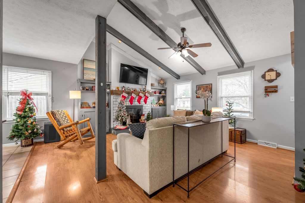 1136 Bay Meadows Drive, Lexington, KY 40514