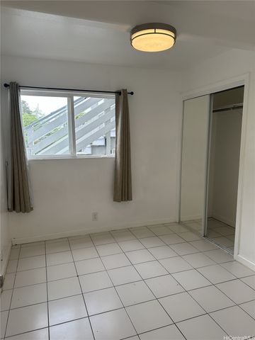 2001 10th Avenue, Honolulu, HI 96816