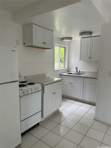 2001 10th Avenue, Honolulu, HI 96816