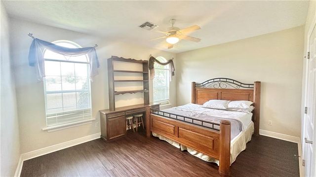 112 THORNWOOD Drive, Mansura, LA 71350