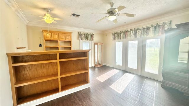 112 THORNWOOD Drive, Mansura, LA 71350