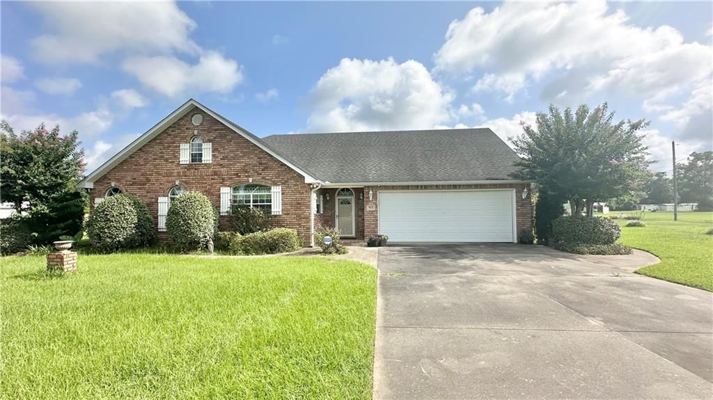 112 THORNWOOD Drive, Mansura, LA 71350