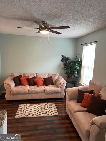 11811 Registry Boulevard, Hampton, GA 30228