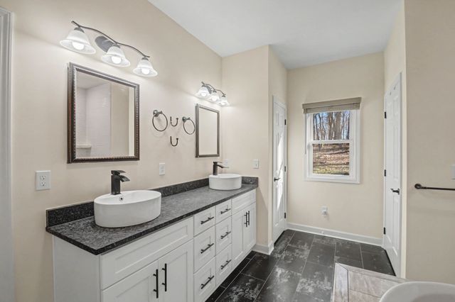 765 Scenic Cir, Pulaski, TN 38478