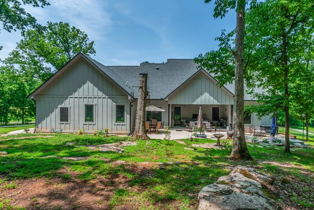 765 Scenic Cir, Pulaski, TN 38478