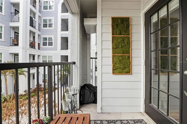 300 E SOUTH STREET 2006, Orlando, FL 32801