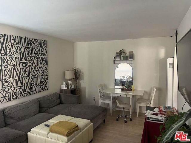 1068 McDonald Avenue, Wilmington, CA 90744