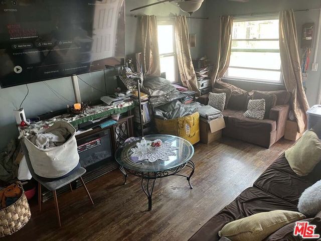 1068 McDonald Avenue, Wilmington, CA 90744