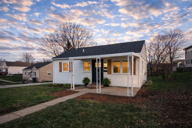 617 Bedinger Street, Elsmere, KY 41018