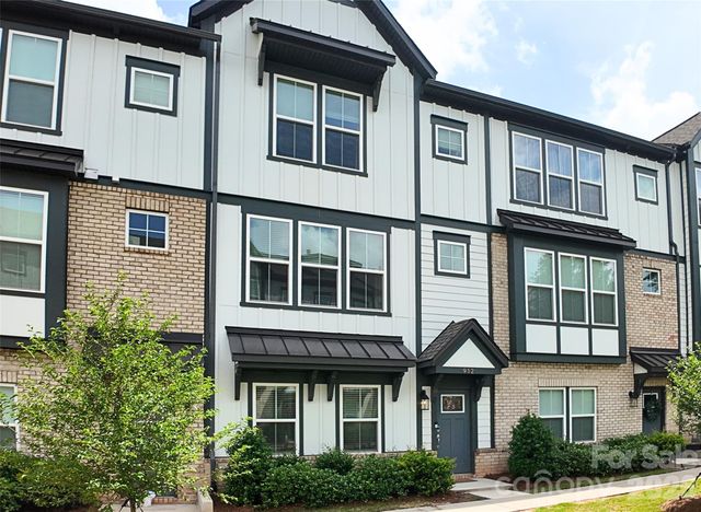 912 Mary Max Drive, Davidson, NC 28036