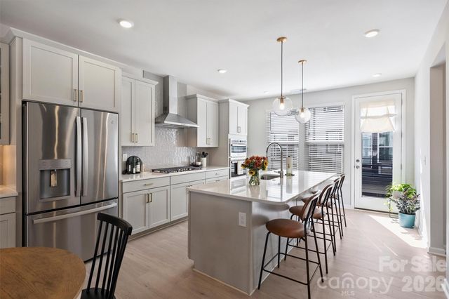 912 Mary Max Drive, Davidson, NC 28036