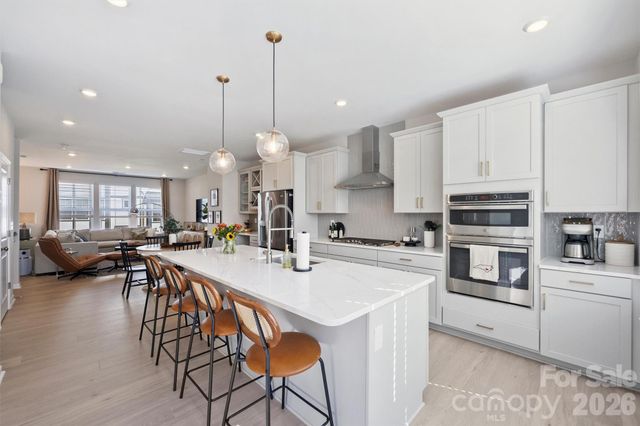 912 Mary Max Drive, Davidson, NC 28036