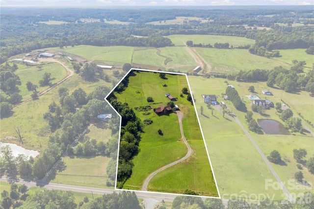 8315 Harvell Road, Stanfield, NC 28163