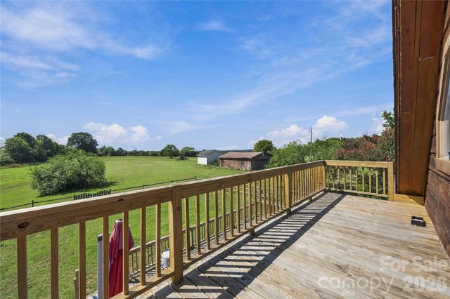 8315 Harvell Road, Stanfield, NC 28163