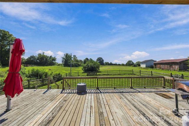 8315 Harvell Road, Stanfield, NC 28163