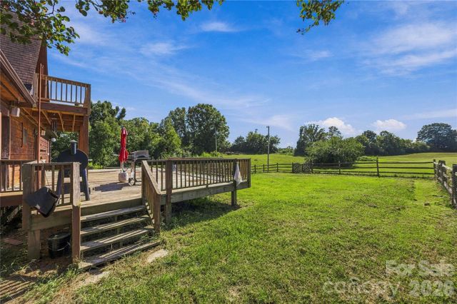 8315 Harvell Road, Stanfield, NC 28163