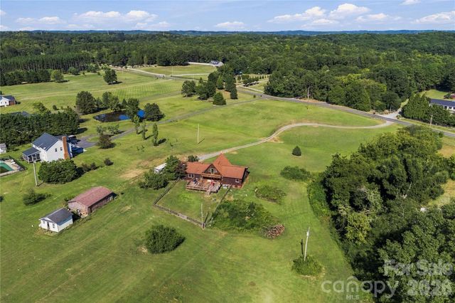 8315 Harvell Road, Stanfield, NC 28163