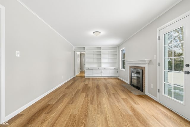 6219 Green Leaves Road, Indianapolis, IN 46220