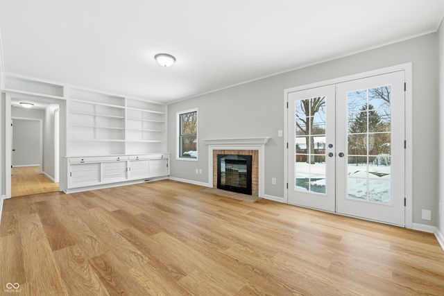 6219 Green Leaves Road, Indianapolis, IN 46220