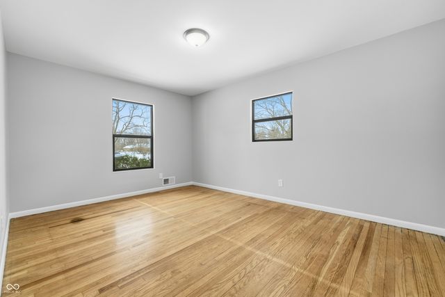 6219 Green Leaves Road, Indianapolis, IN 46220