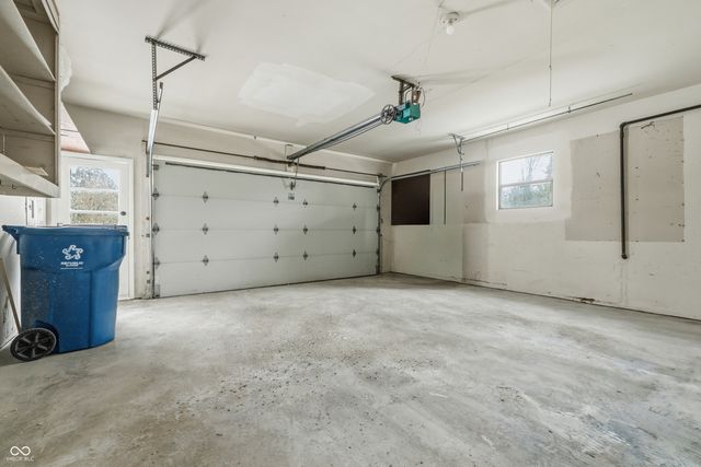 6219 Green Leaves Road, Indianapolis, IN 46220