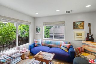 9823 Regent Street D, Los Angeles, CA 90034