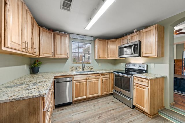 575 County Road 3581, Paradise, TX 76073