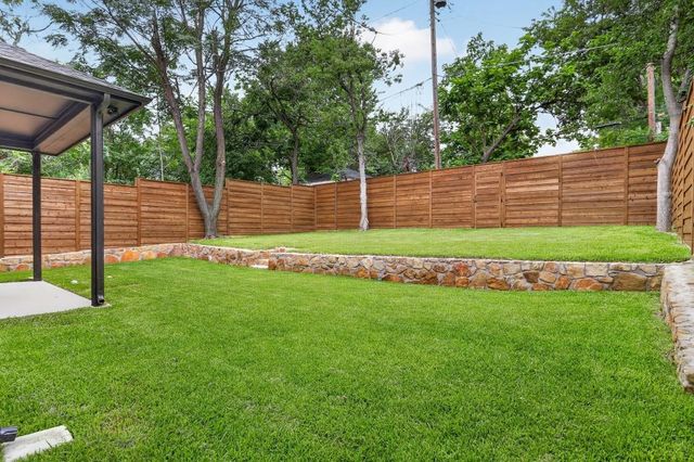 1727 Ramsey, Dallas, TX 75216