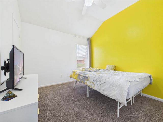 400 Pronghorn Loop, College Station, TX 77845