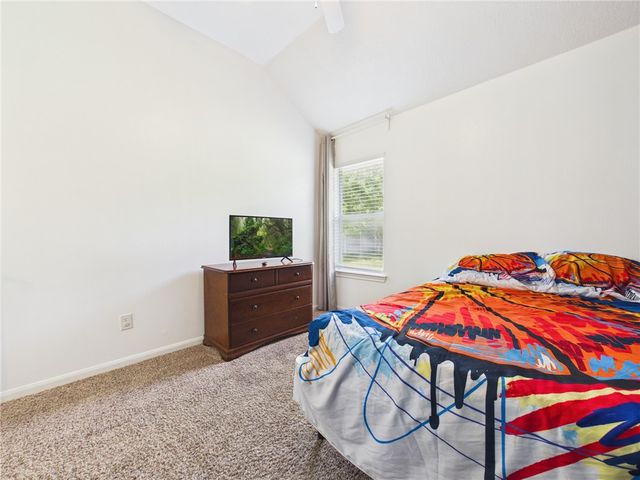 400 Pronghorn Loop, College Station, TX 77845