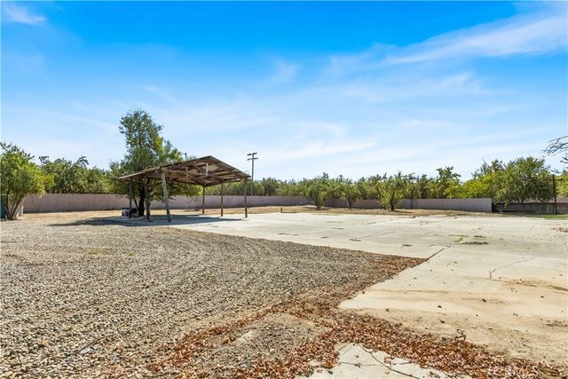 6143 Olive Avenue, Winton, CA 95388