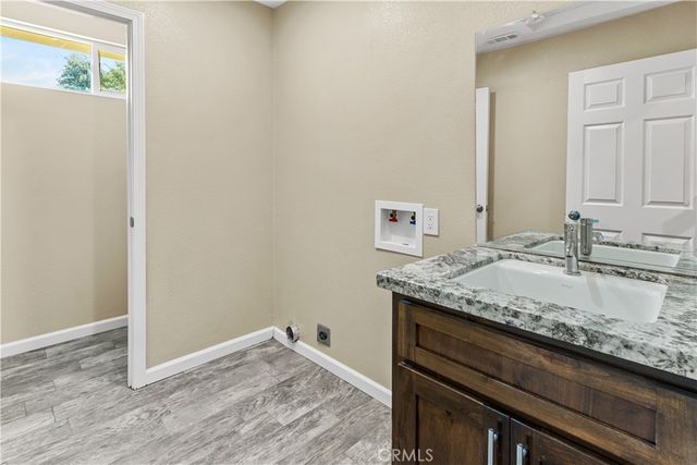 6143 Olive Avenue, Winton, CA 95388