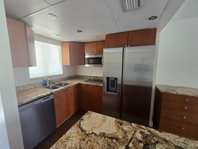 1714 69TH AVENUE W A204, Bradenton, FL 34207